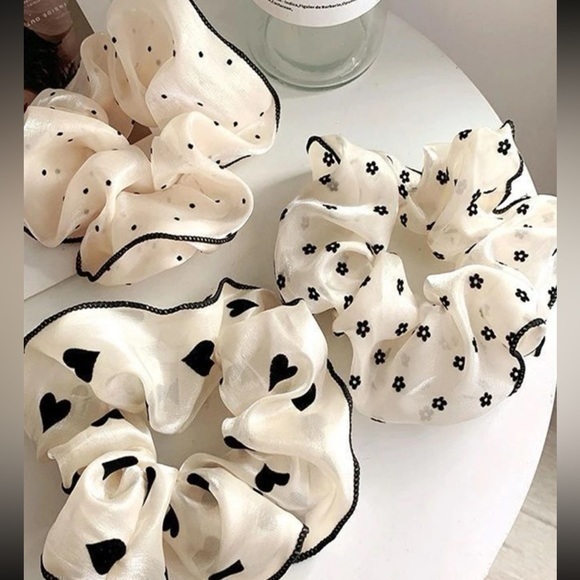 Romantic Sheer Scrunchie Set pf 3 – Hearts, Dots & Florals in Elegant Ivory main image 5